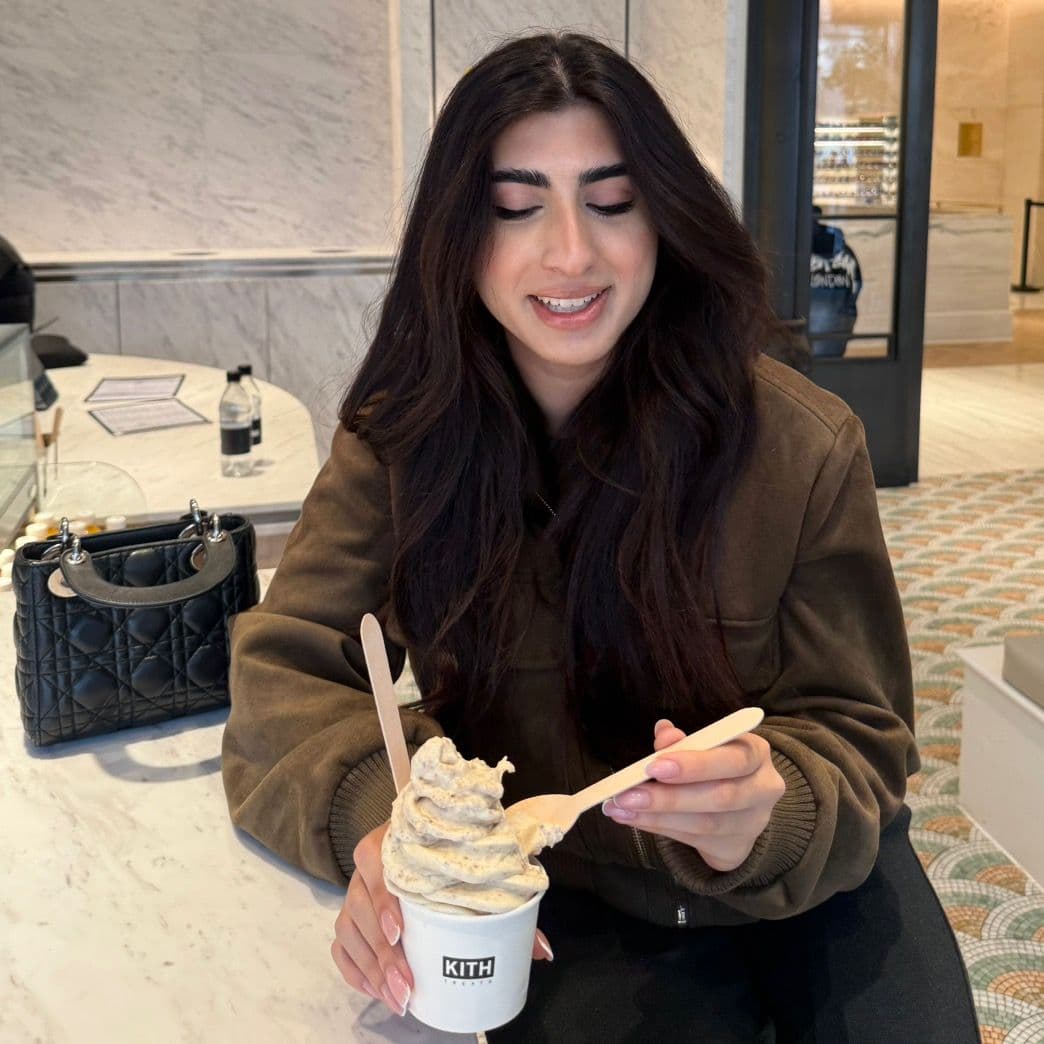 @sarasbites._